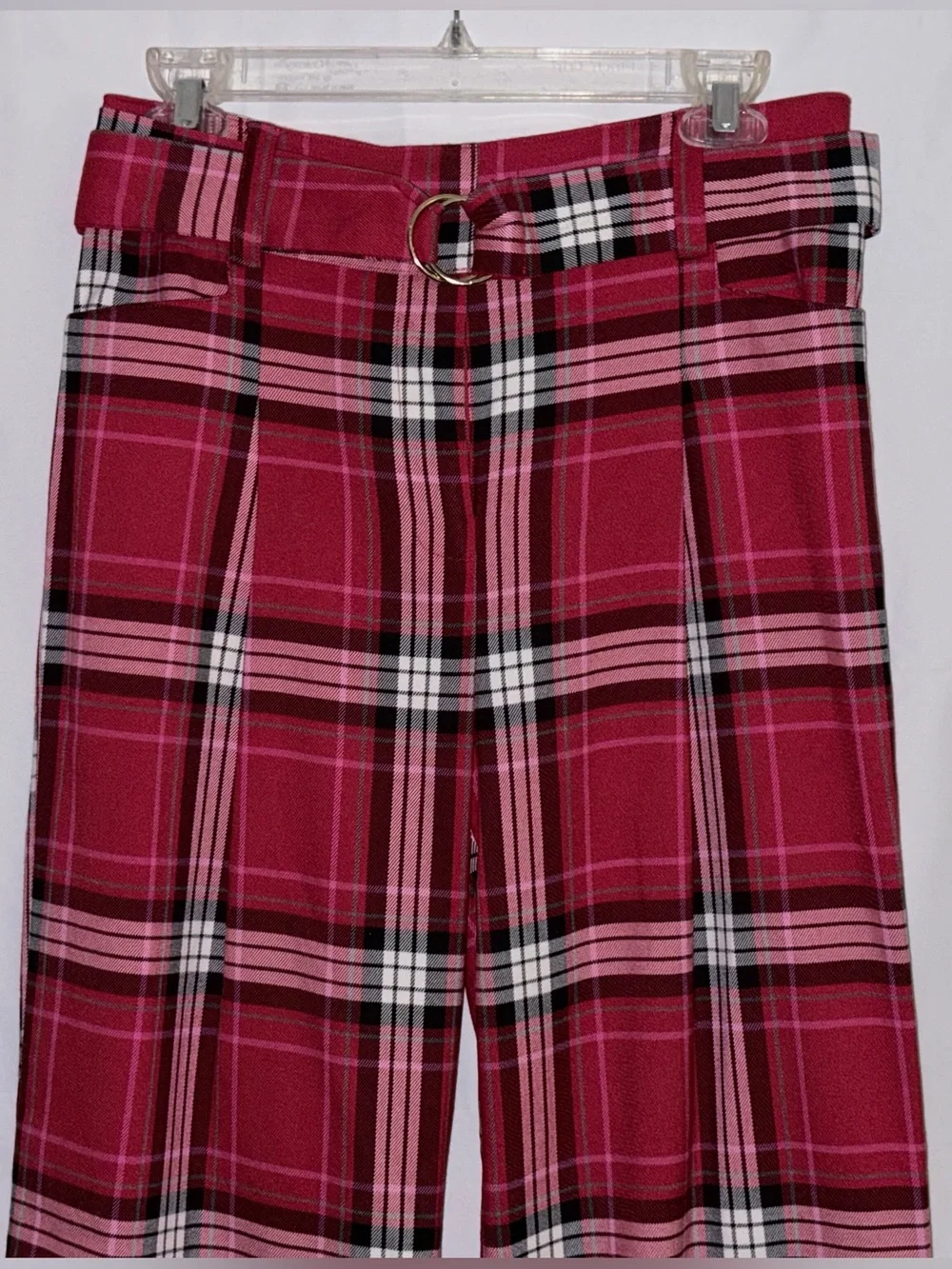 New York & Company stylish high